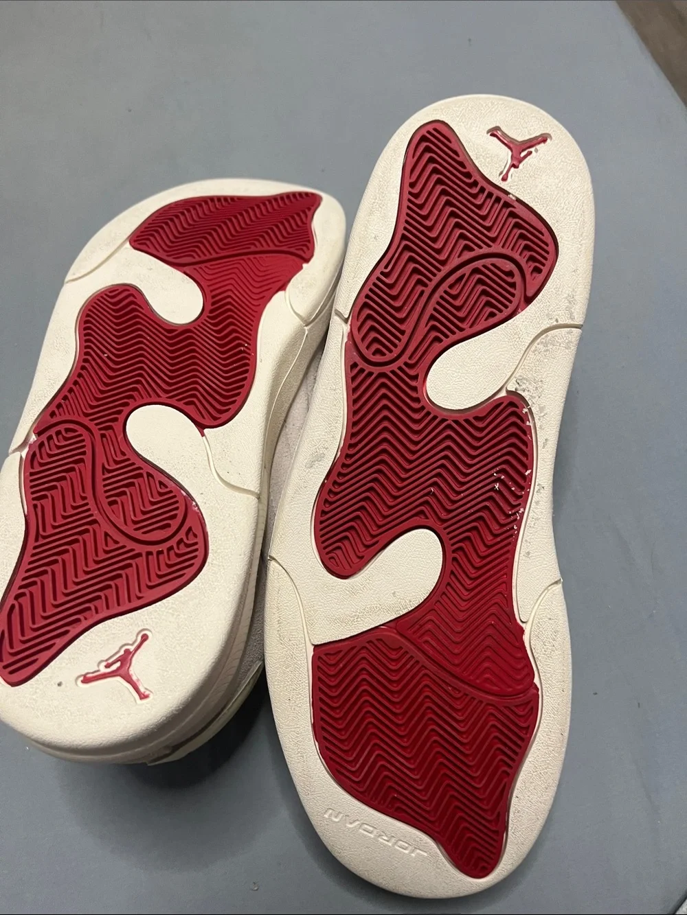 Jordan Low-Top Sneakers in Cream and Grey with Red soles